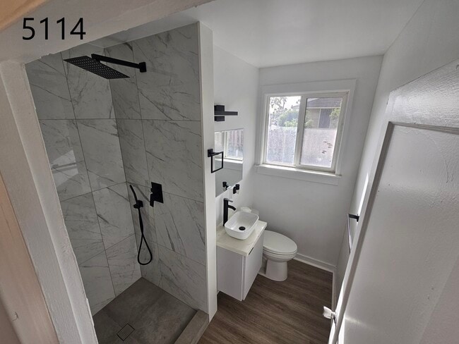 Photo - 5114 Kalanianaole Hwy Unidad 5114