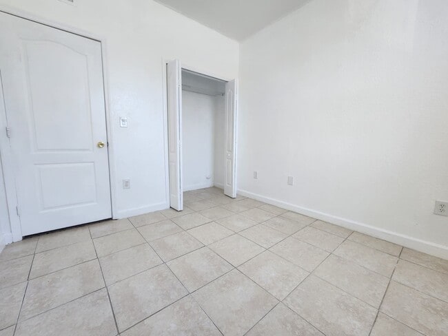 Photo - 1539 SE 27th St Unit 201