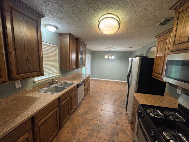 Photo - 1713 Bingham Ave