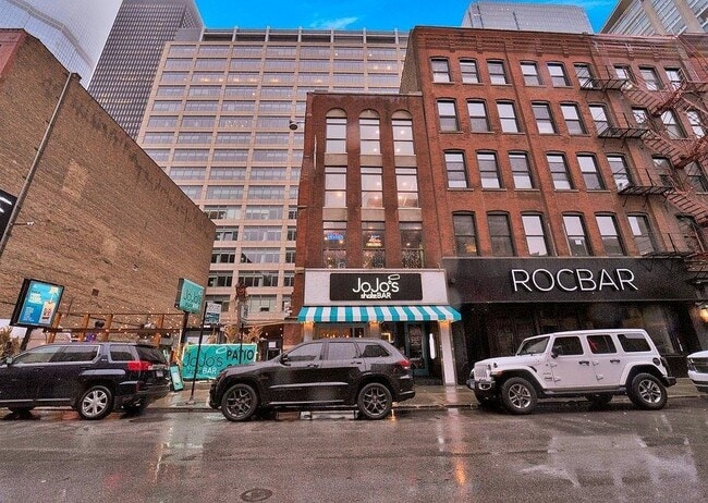 Photo - 23 W Hubbard St Condo Unit 3A