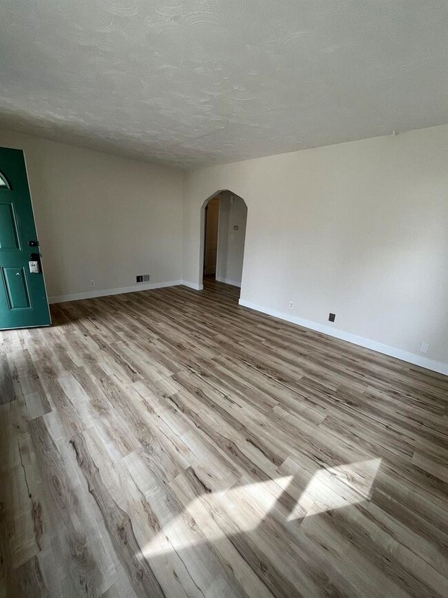 Photo - Spacious Two Bedroom!