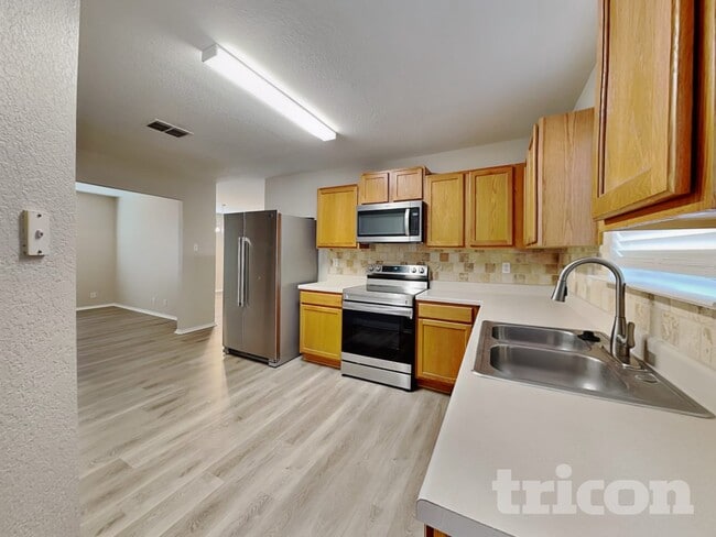 Photo - 9603 Kennebec Way