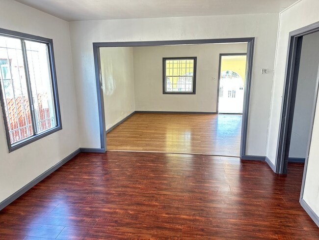 Photo - 2/ Bedrooms 1  Bathroom  House In a Quiet ...