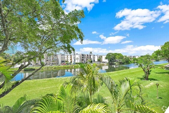 Building Photo - 7720 Camino Real Unit E-311 Rental