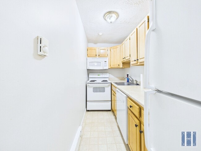 Gateway Apartments