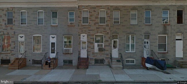 Building Photo - 2017 Ramsay St