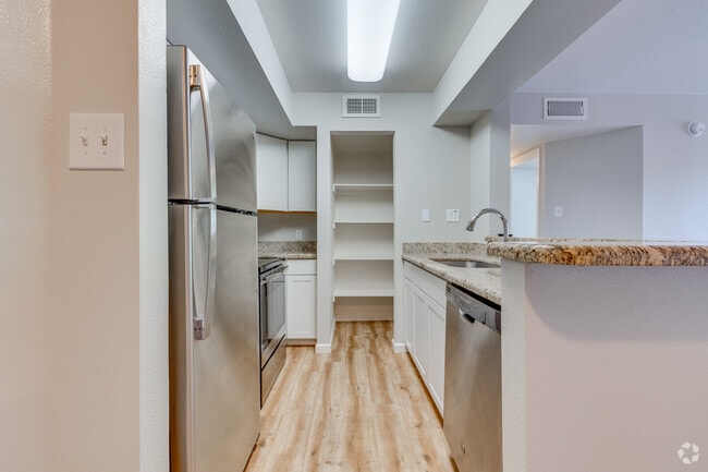 2HAB, 2BA - 881 ft² - Cocina