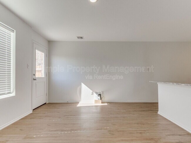 Photo - 1824 Wolford Wy