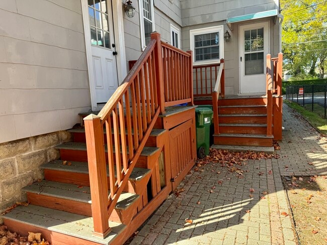 Photo - 31 Park St Unit 1