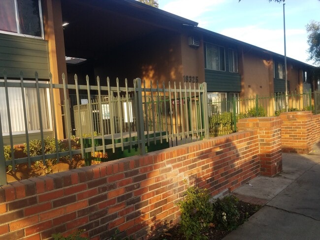 Glenwood Apartments