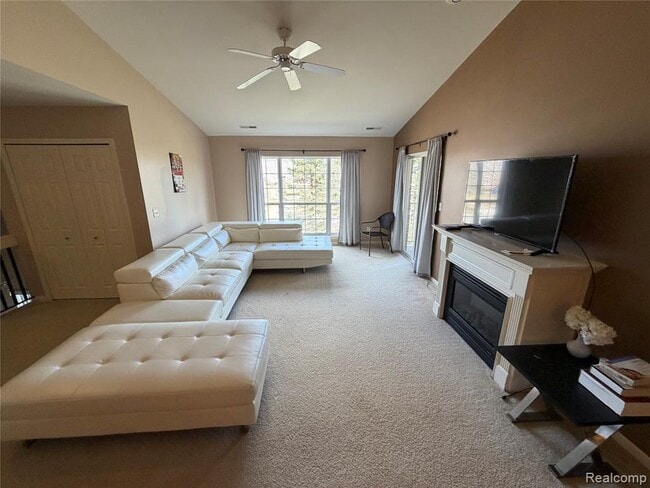 Photo - 16751 Carriage Wy