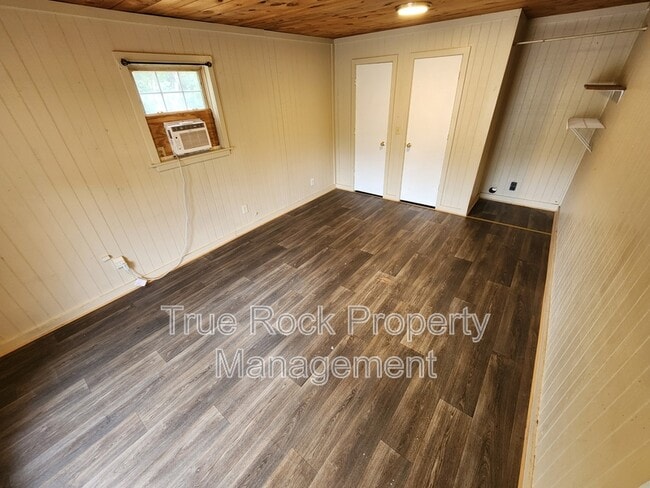 Photo - 509 N Division St
