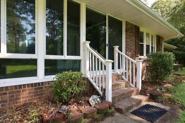 2260 Indian River Rd