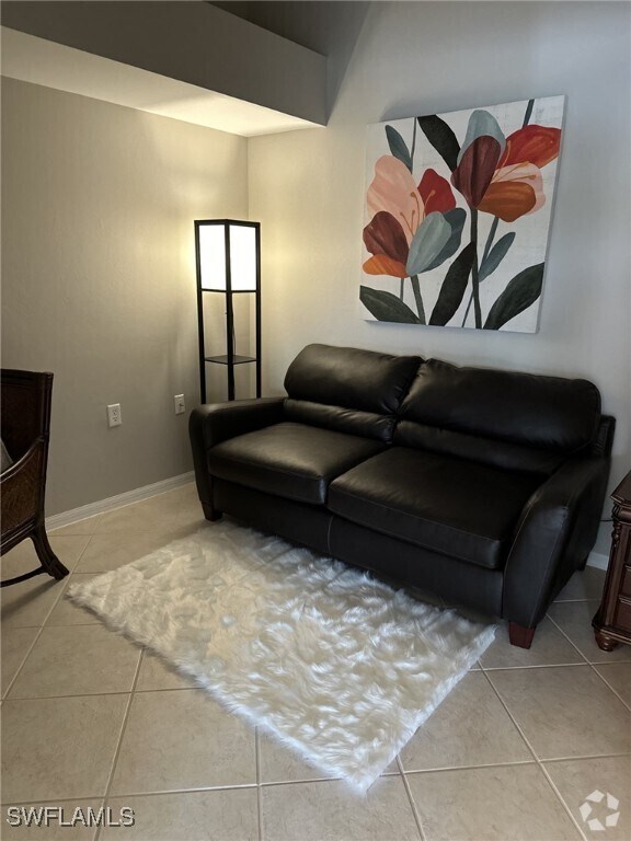 Building Photo - 10381 McArthur Palms Ln Unit 2723 Rental