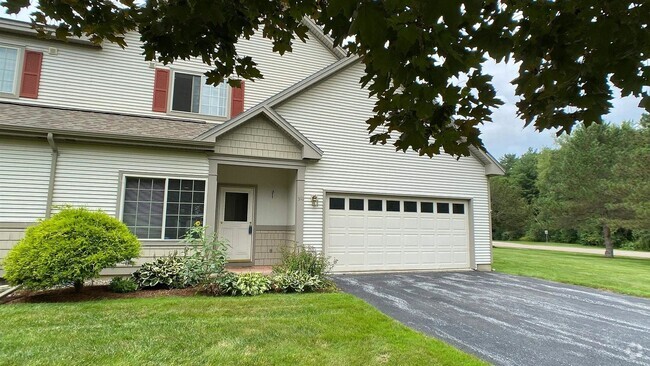 Building Photo - 4BD/2BA Forest Run Townhouse in Williston