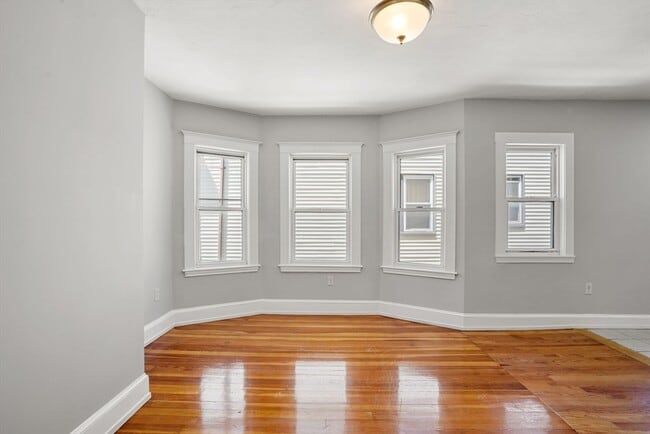 Photo - 32 Millet St Unit 2