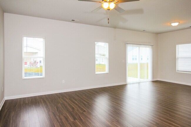 Photo - Stunning Myrtle Beach 3 Bedroom Home