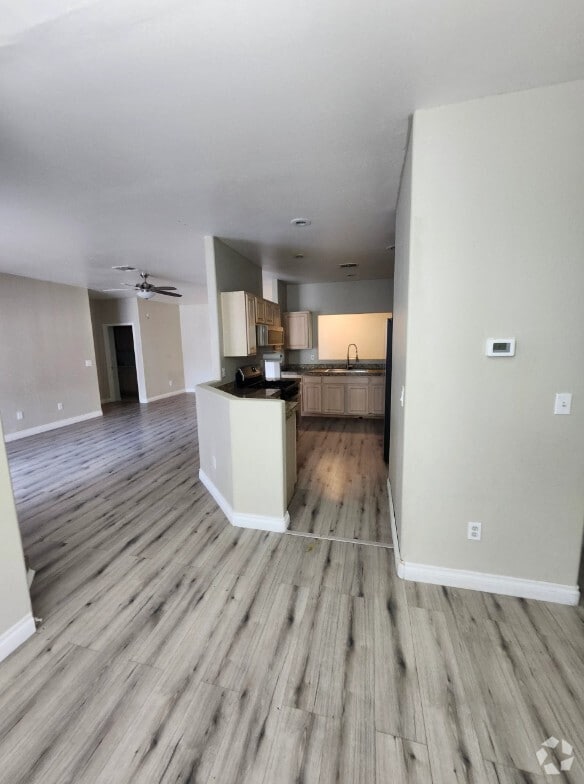 Building Photo - 100 Lemon Glaze St Unit 202 Rental