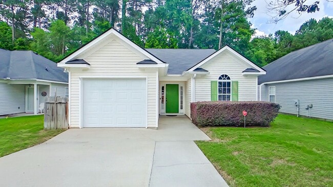 Building Photo - Beautiful 3 Bedroom Ranch
