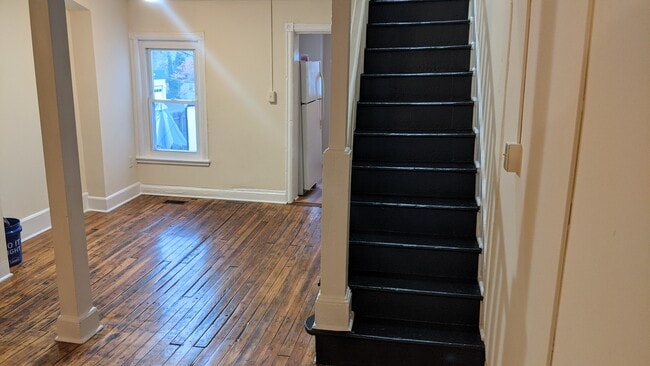 Photo - 7 Newlinville Rd