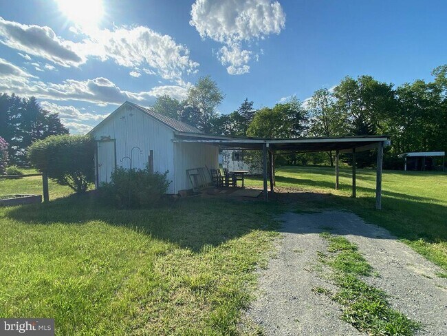 Photo - 22333 Zachary Taylor Hwy