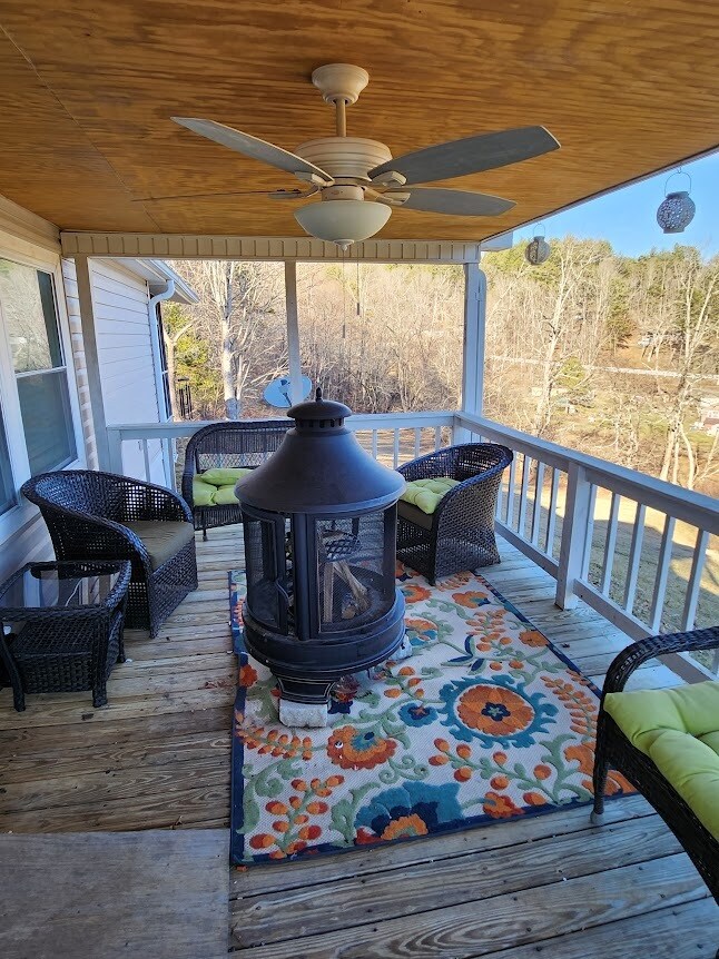 Photo - 325 Scataway Rd