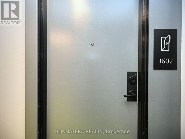 Photo - 430 Square One Dr Unité 1602