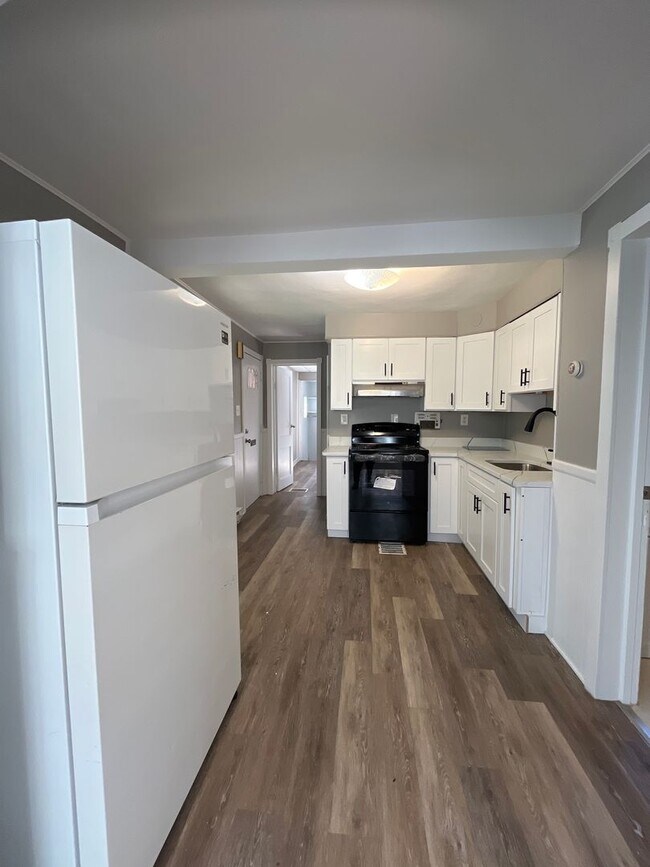 Photo - 109-111 S Walnut Street Unit 111 Walnut (Downstairs )