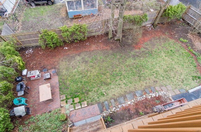 Photo - 126 Minden St