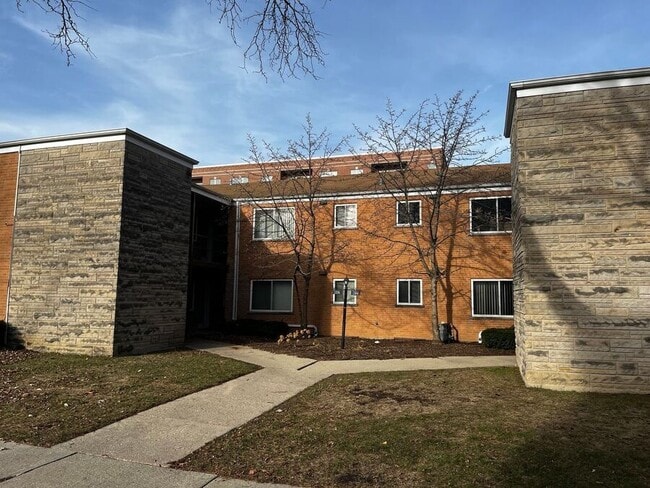 Photo - 1384 Brown St Apartamento Unidad #1384-2   U