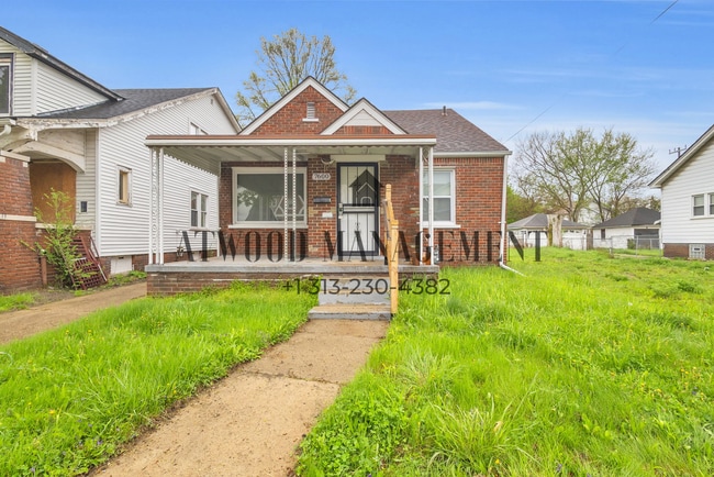 Building Photo - This beautifully updated 3-bedroom, 1-bath single-family home is ready for move-in!
