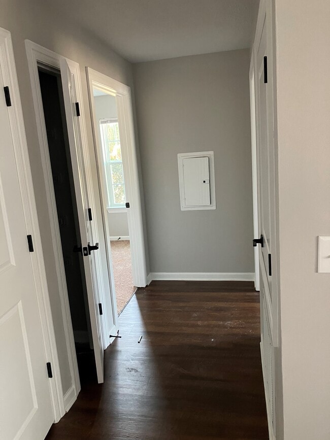 Photo - Sioux Bayou Arms Apartments