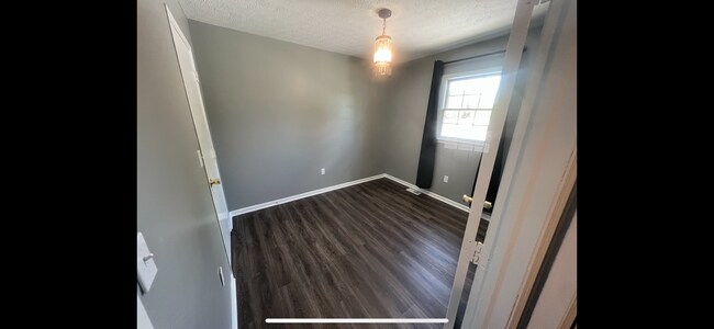 2nd bedroom - 228 N Yencer St Unit Apt C