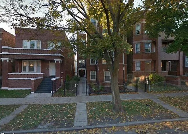 Building Photo - 6928 S Green St