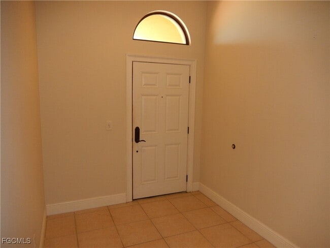 Building Photo - 1625 SE 46th St Unit 2B Rental