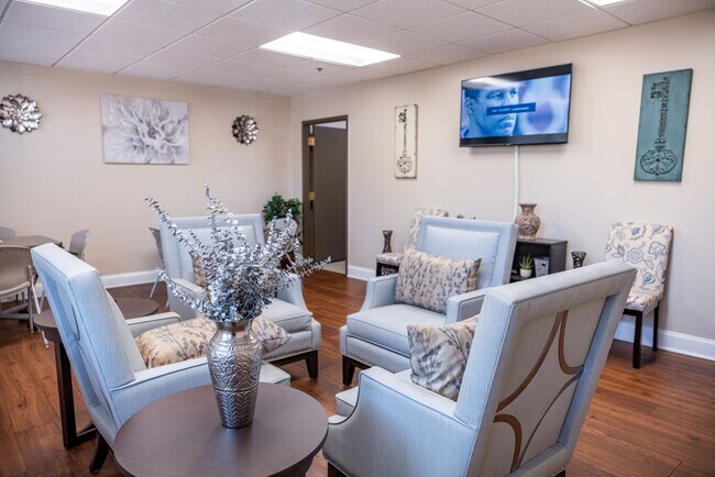 Photo - Silvertree Atlanta