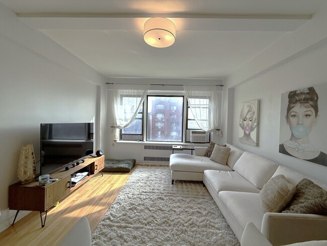 Building Photo - 99-21 67th Rd Unit 7F