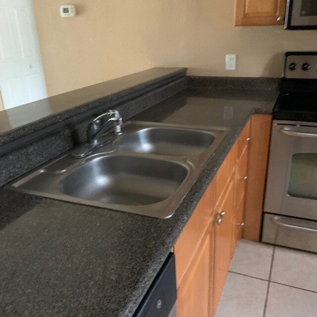 Photo - Two BD/1 Bath  Gated Pool Cmmunity Largo FL Unidad 104