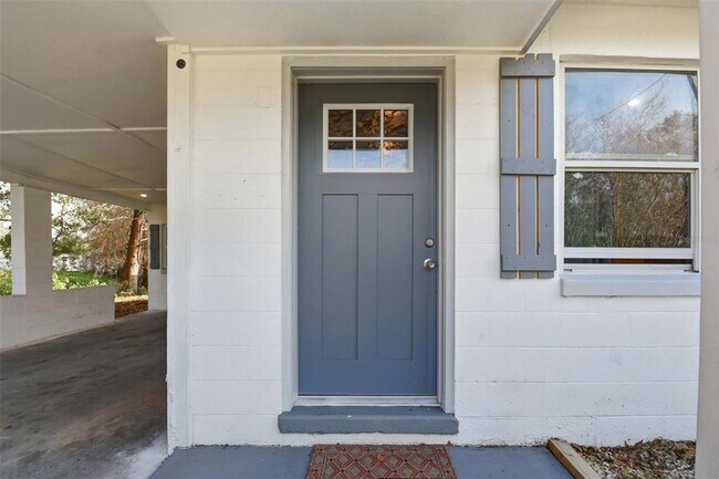 Photo - 3704 Wells St