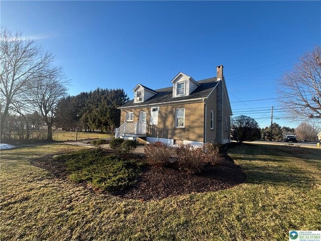 Photo - 6450 Sullivan Trail