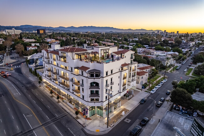 RBM LaBrea & 12th Apartments - RBM LaBrea & 12th Apartments