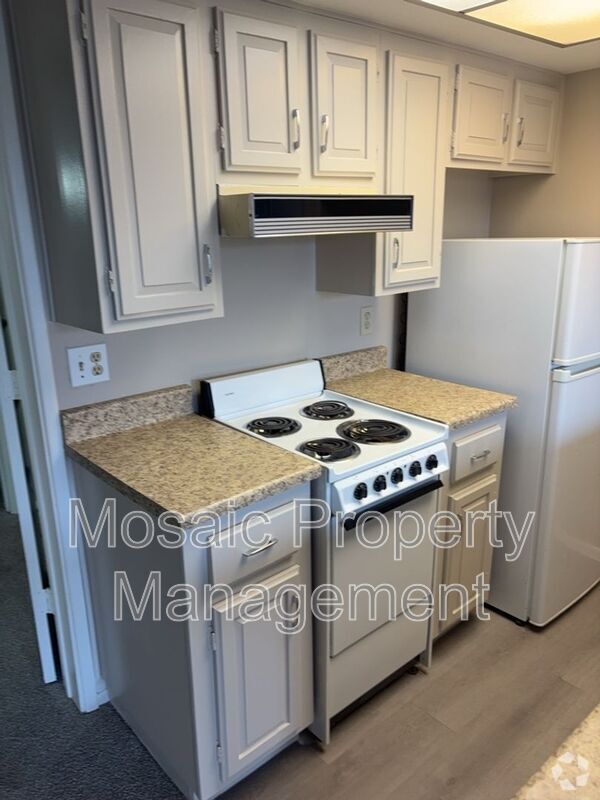 Building Photo - 461 W Holmes Ave Unit #372 Rental