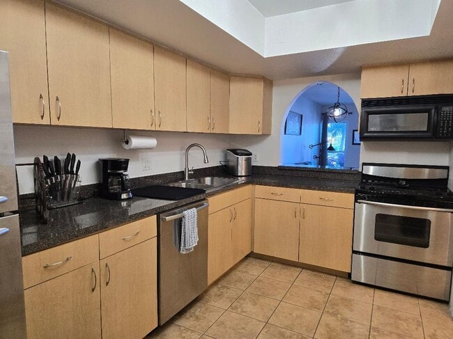 Photo - 4908 38th Way S