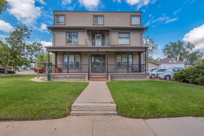 Building Photo - 1427 9th Ave Rental