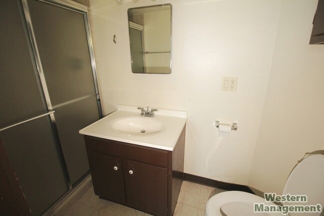 Bathroom - 608 Clark Ave Unit 608.5