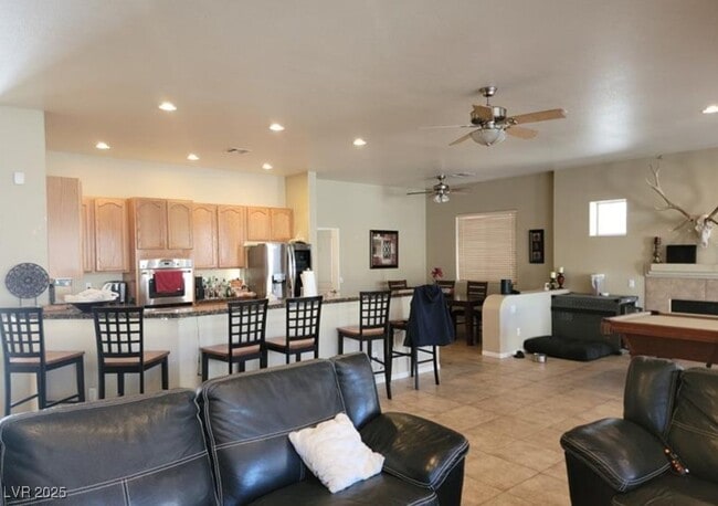 Photo - 10548 Ettenmoor Ave