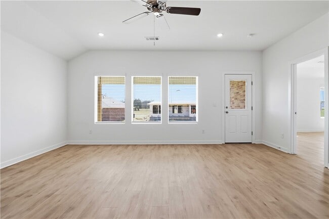 Photo - 3041 Amarillo Way