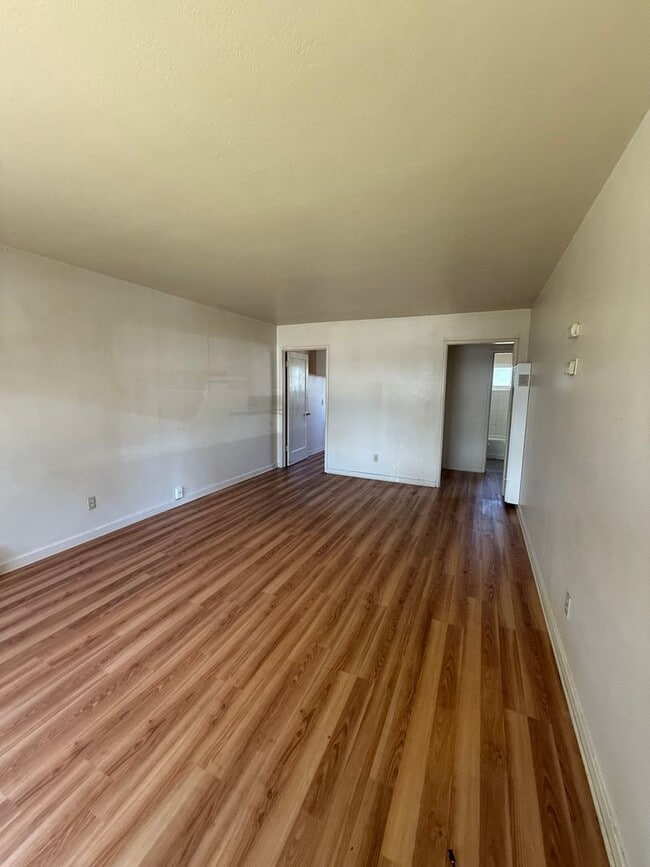 Photo - updated 2 bedroom duplex
