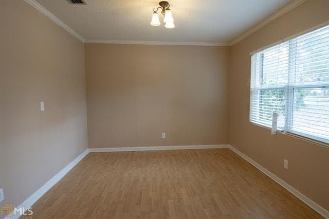 Photo - 831 Devon Dr