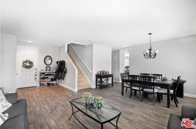 Photo - 3056 Janine Ave